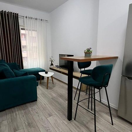 Ak Apartments Tirana Bagian luar foto